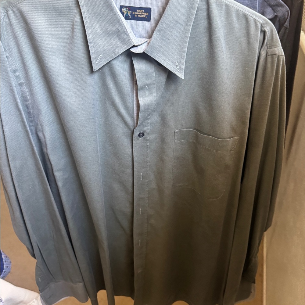 Hart Schaffner Marx Pale Olive Button Down Shirt Size XL